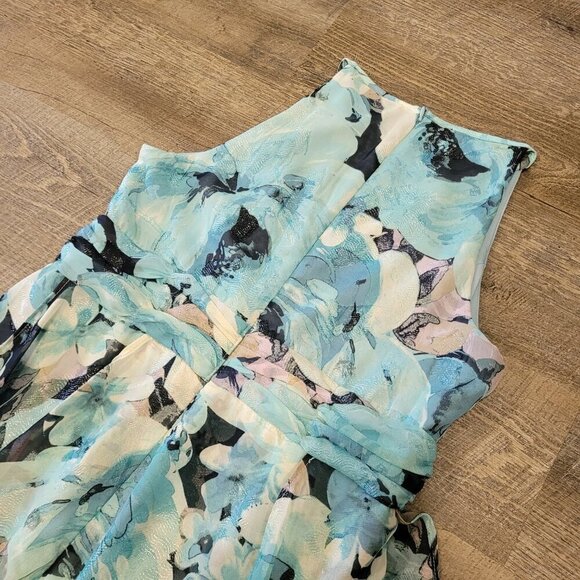 LAURA | Petites Halter Neck Long Floral Formal Dress | Sz. 8 - Picture 9 of 12